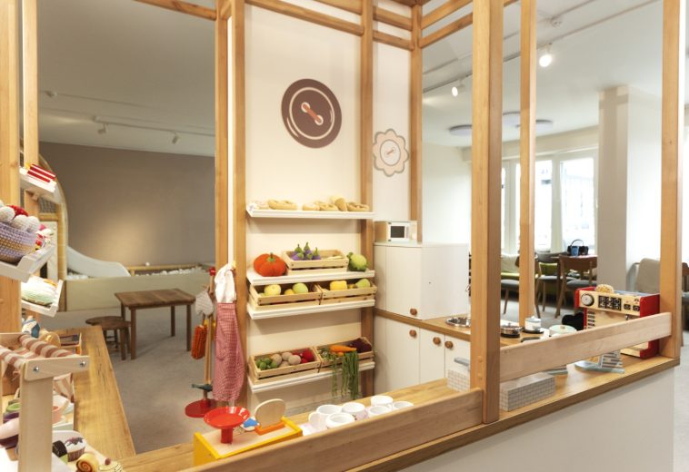 Desain Toko Retail Modern dan Inovatif untuk Menarik Pengunjung