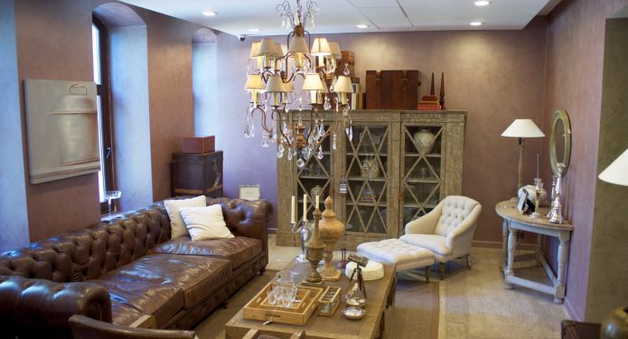 Inspirasi Desain Interior Neoklasik: Elegansi Modern dan Keanggunan Klasik Dalam Ruangan